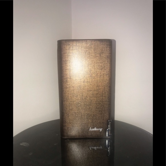 ✨Shimmering Bronze Wallet/Clutch✨ - Picture 2 of 7